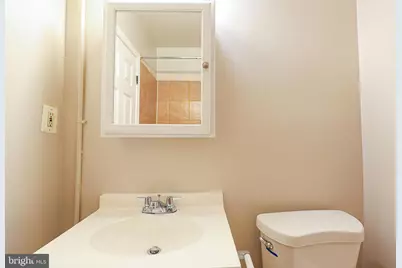 1633 E Street NE #3, Washington, DC 20002 - Photo 18