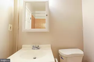 1633 E St NE, Washington, DC 20002 - Photo 18