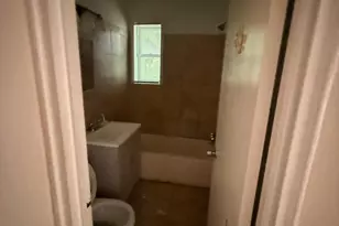 510 Ridge Rd SE, Washington, DC 20019 - Photo 2