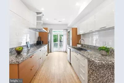 1011 Otis Place NW, Washington, DC 20010 - Photo 12