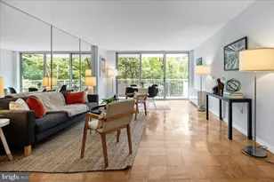 3001 Veazey Terrace NW, Washington, DC 20008 - Photo 1