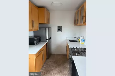 1601 18th Street NW #910, Washington, DC 20009 - Photo 8