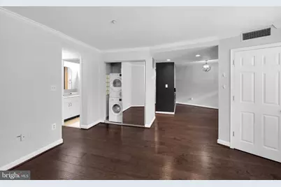 1801 Calvert Street NW #G9, Washington, DC 20009 - Photo 4