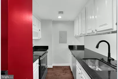 1801 Calvert Street NW #G9, Washington, DC 20009 - Photo 8