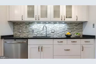 3033 New Mexico Avenue NW #306, Washington, DC 20016 - Photo 4