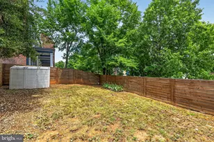 1252 E St NE, Washington, DC 20002 - Photo 28