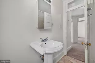 1252 E St NE, Washington, DC 20002 - Photo 14