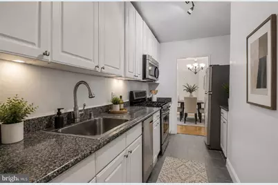 4000 Tunlaw Road NW #419, Washington, DC 20007 - Photo 10
