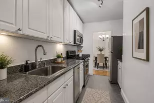 4000 Tunlaw Rd NW, Washington, DC 20007 - Photo 10
