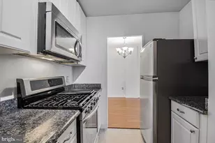 4000 Tunlaw Rd NW, Washington, DC 20007 - Photo 6