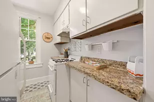 2410 20th St NW, Washington, DC 20009 - Photo 20