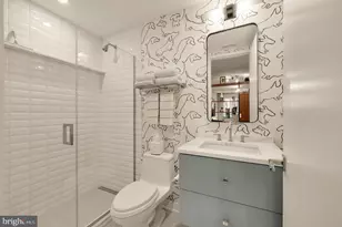 1045 31st St NW, Washington, DC 20007 - Photo 24