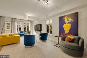 1045 31st St NW, Washington, DC 20007 - Photo 12