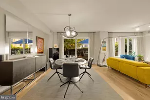 1045 31st St NW, Washington, DC 20007 - Photo 8