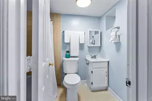 36 Randolph Pl NW, Washington, DC 20001 - Photo 38