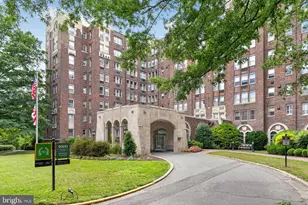 4000 Cathedral Ave NW, Washington, DC 20016 - Photo 2