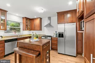 3650 Alton Pl NW, Washington, DC 20008 - Photo 8