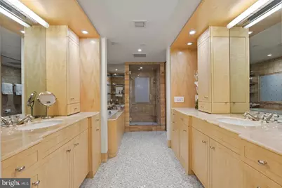 801 Pennsylvania Avenue NW #1218, Washington, DC 20004 - Photo 28