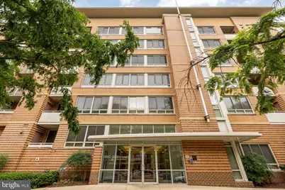 350 G Street SW #N323, Washington, DC 20024 - Photo 2