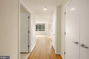 350 G St SW, Washington, DC 20024 - Photo 4