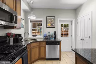 11 16th St NE, Washington, DC 20002 - Photo 12