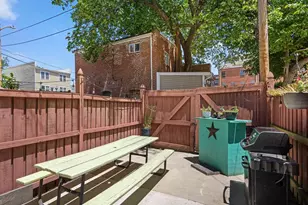 11 16th St NE, Washington, DC 20002 - Photo 24