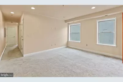 922 Madison Street NW #304, Washington, DC 20011 - Photo 6