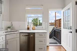 2129 4th St NE, Washington, DC 20002 - Photo 24