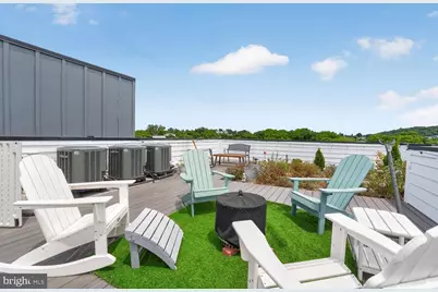 1102 Staples Street NE #301, Washington, DC 20002 - Photo 20