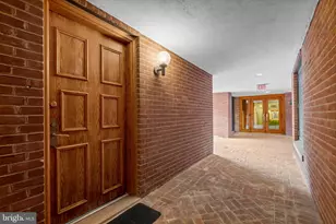 1080 Wisconsin Ave NW, Washington, DC 20007 - Photo 2