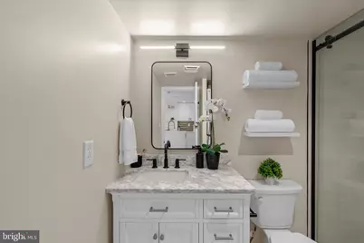 1080 Wisconsin Avenue NW #1003, Washington, DC 20007 - Photo 18