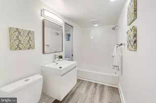 1406 Meridian Pl NW, Washington, DC 20010 - Photo 16