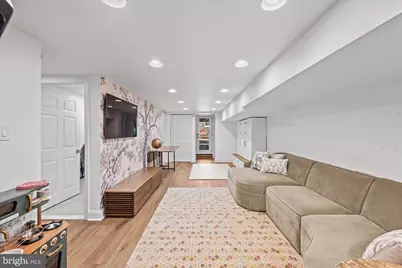 732 13th Street SE, Washington, DC 20003 - Photo 14