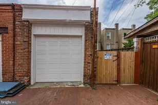 732 13th St SE, Washington, DC 20003 - Photo 20