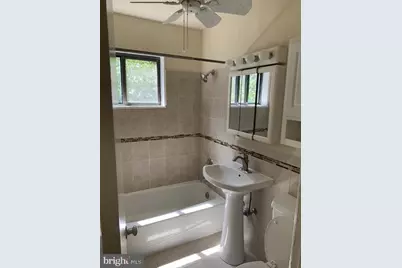 2325 42nd Street NW #201, Washington, DC 20007 - Photo 14