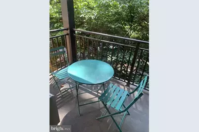 2325 42nd Street NW #201, Washington, DC 20007 - Photo 8