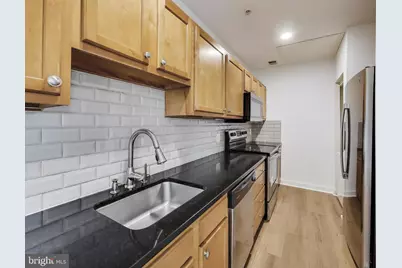 5885 Colorado Avenue NW #401, Washington, DC 20011 - Photo 8