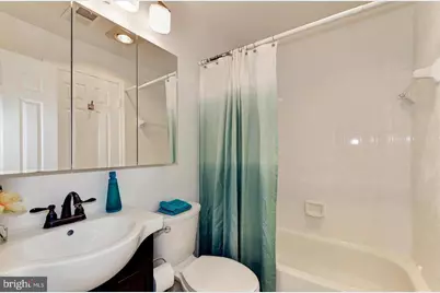 1112 25th Street NW #7, Washington, DC 20037 - Photo 10