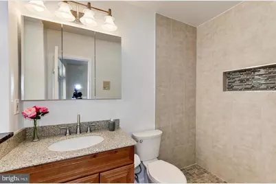1112 25th Street NW #7, Washington, DC 20037 - Photo 12