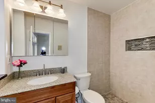 1112 25th St NW, Washington, DC 20037 - Photo 12