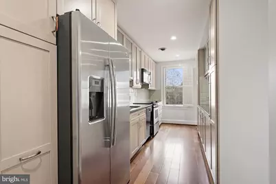 1675 Wisconsin Avenue NW, Washington, DC 20007 - Photo 6
