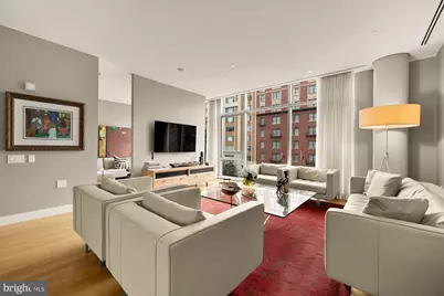 1177 22nd Street NW #3K, Washington, DC 20037 - Photo 2
