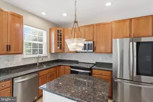 121 Danbury St SW, Washington, DC 20032 - Photo 12