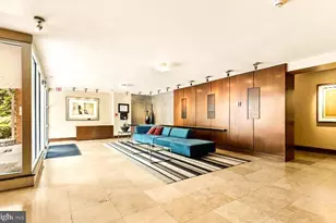 2725 39th Street NW, Washington, DC 20007 - Photo 2