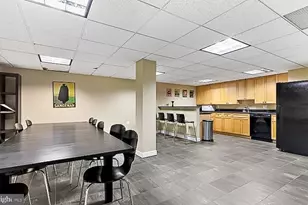 2725 39th Street NW, Washington, DC 20007 - Photo 4
