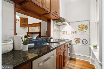 2110 O Street NW #3, Washington, DC 20037 - Photo 14