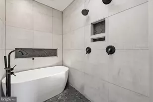 914 N St NW, Washington, DC 20001 - Photo 34