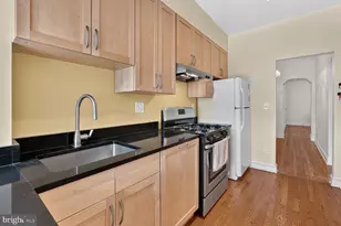 2520 41st St NW, Washington, DC 20007 - Photo 12
