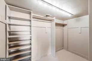2127 California St NW, Washington, DC 20008 - Photo 20