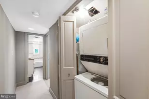 2127 California St NW, Washington, DC 20008 - Photo 16